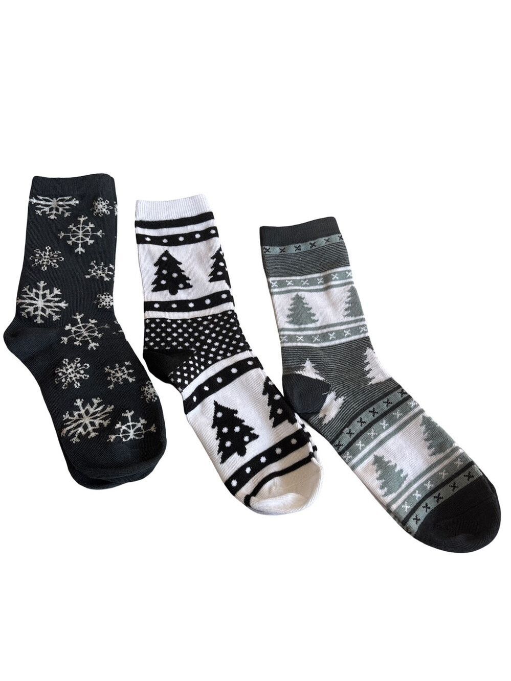 (3 for $12 item) Wonderland 3 pairs festive socks in Black, Green, & Gray